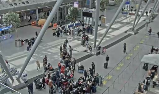 Düsseldorf Havalimanı Canlı Kamera izle