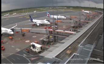 Almanya Hamburg Havalimanı Canlı izle